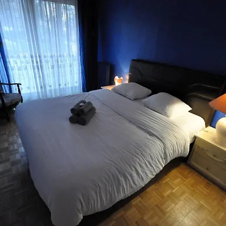 Апартаменты Spacious, Bright With Private Parking *